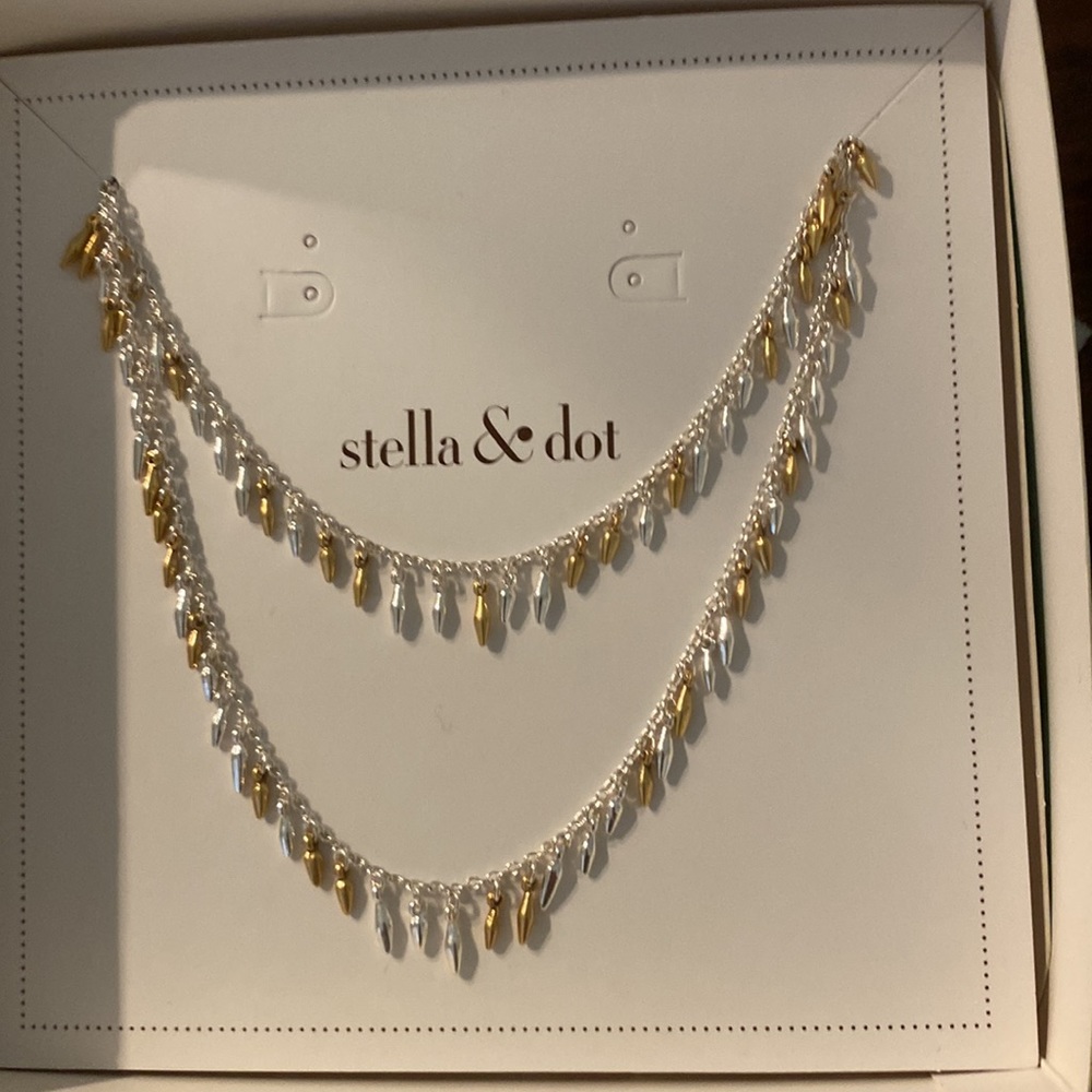 Stella and Dot necklace - Picture 2 of 3